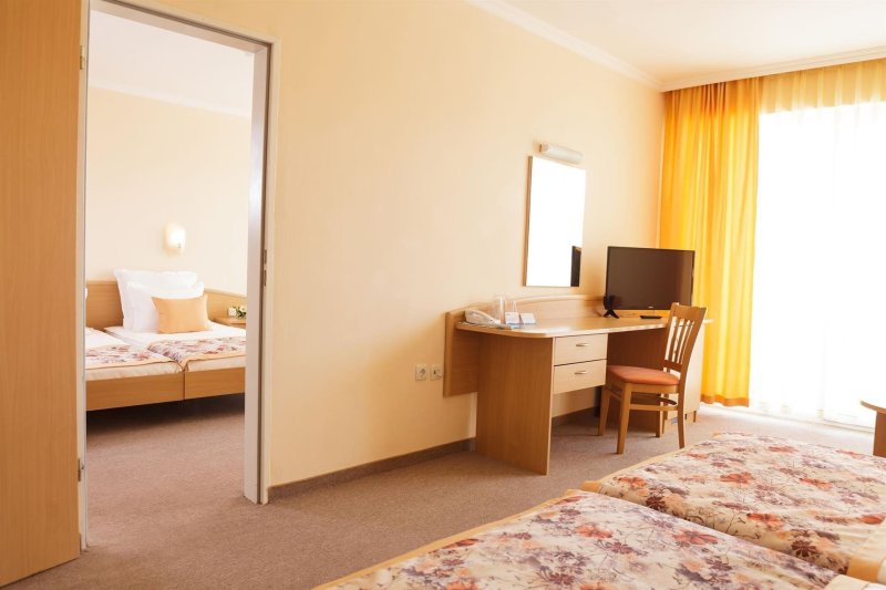 Napospart utazás Wela