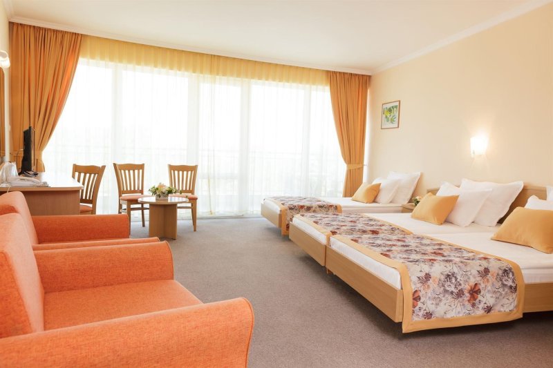 Napospart utazás Wela