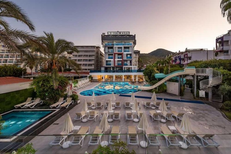 Alanya utazás White City Beach Hotel Adults Only (+16)