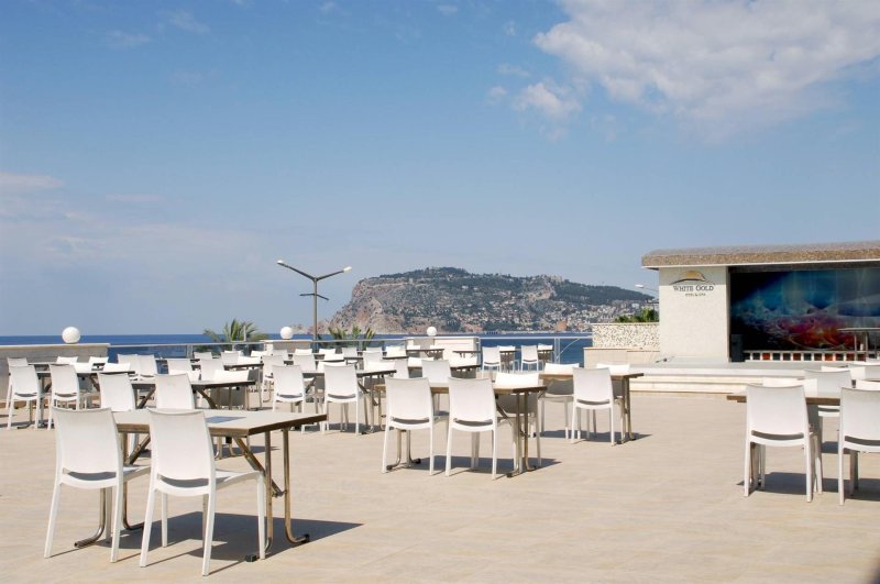 Alanya utazás White Gold Hotel