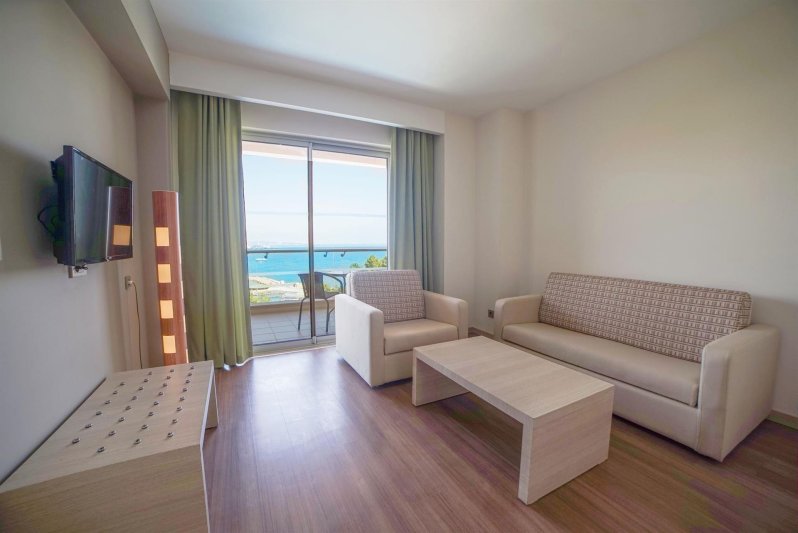 Family Room Sea View