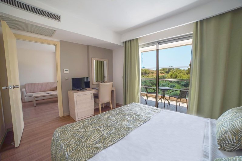 Family Room Sea View