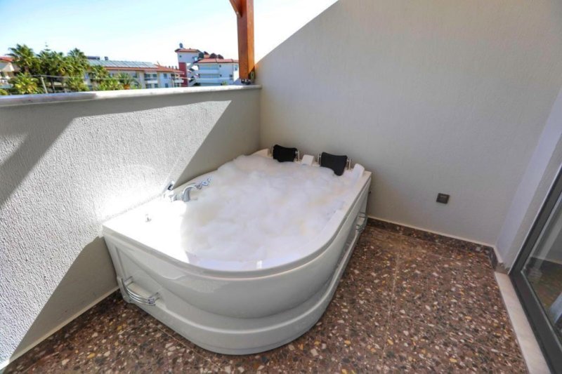 Suite With Jacuzzi