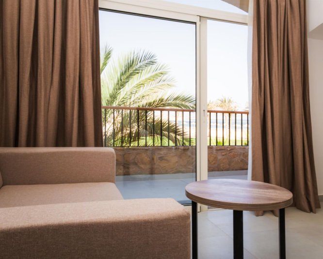 Bungalow Beach Front