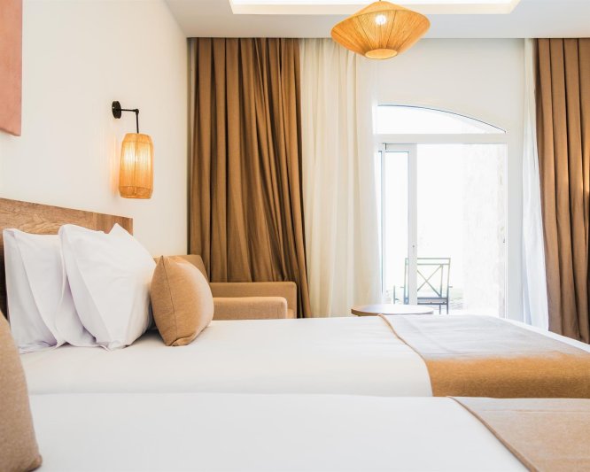 Bungalow Beach Front