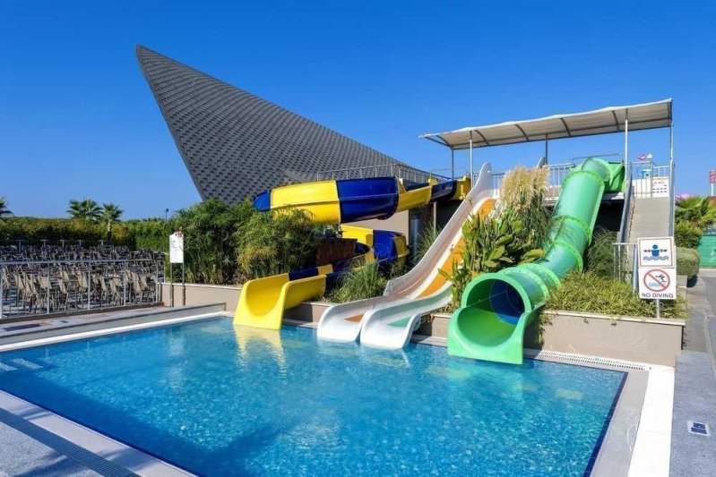 Antalya utazás Adalya Elite Lara