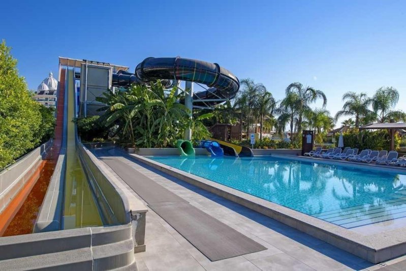 Antalya utazás Adalya Elite Lara