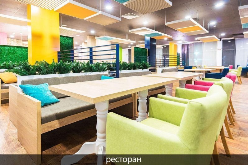 Napospart utazás Admiral Plaza