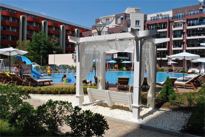 Admiral Plaza Napospart
