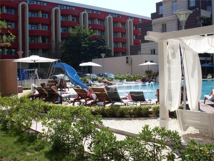 Admiral Plaza Napospart