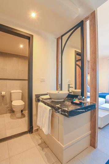 Deluxe Sea View Room