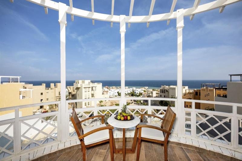 Deluxe Sea View Room