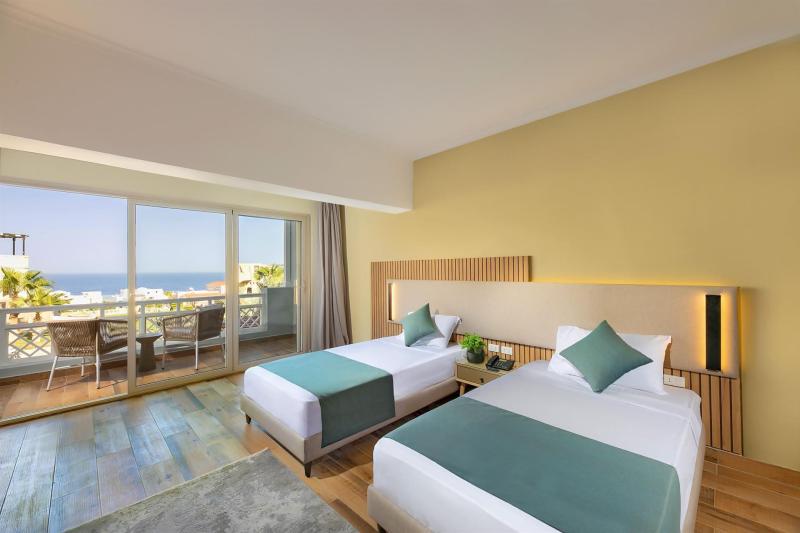 Deluxe Sea View Room