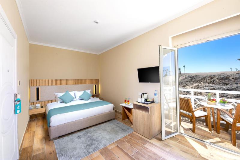Standard Back View Room