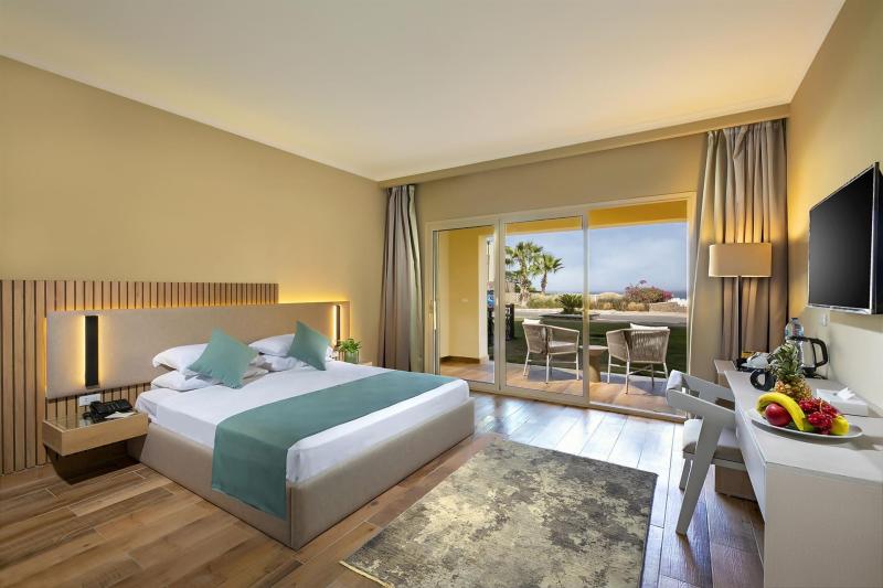 Superior Partial Sea View Room