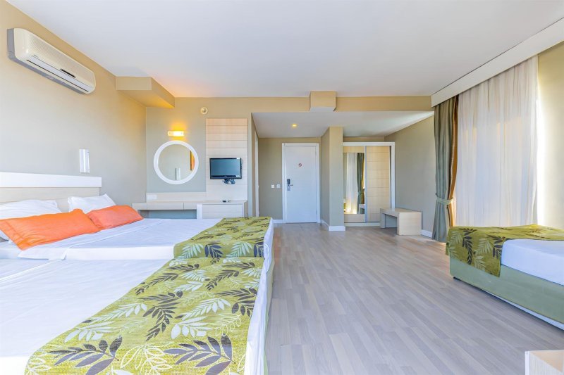 Standard Room Land View