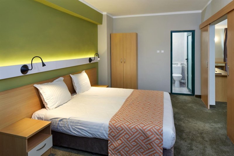 Napospart utazás Aktinia