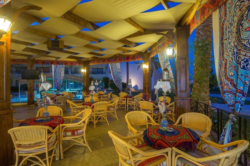 Hurghada utazás Aladdin Beach Resort Hurghada