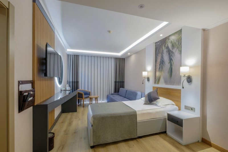 Family Room Land View TYP 1