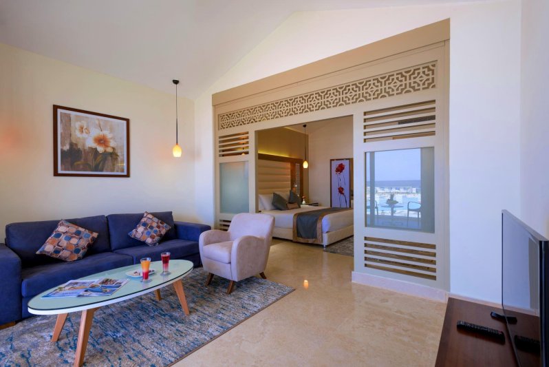 Junior Suite Pool View