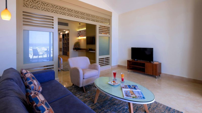 Junior Suite Pool View