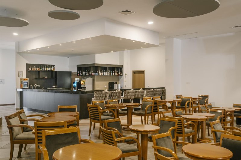 Napospart utazás Alua Helios Bay