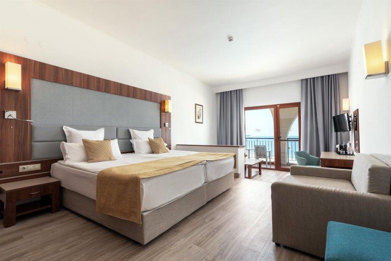 My Favourite Club Superior Sea View