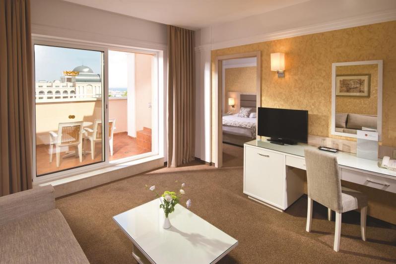 Alua Sunny Beach Resort Napospart