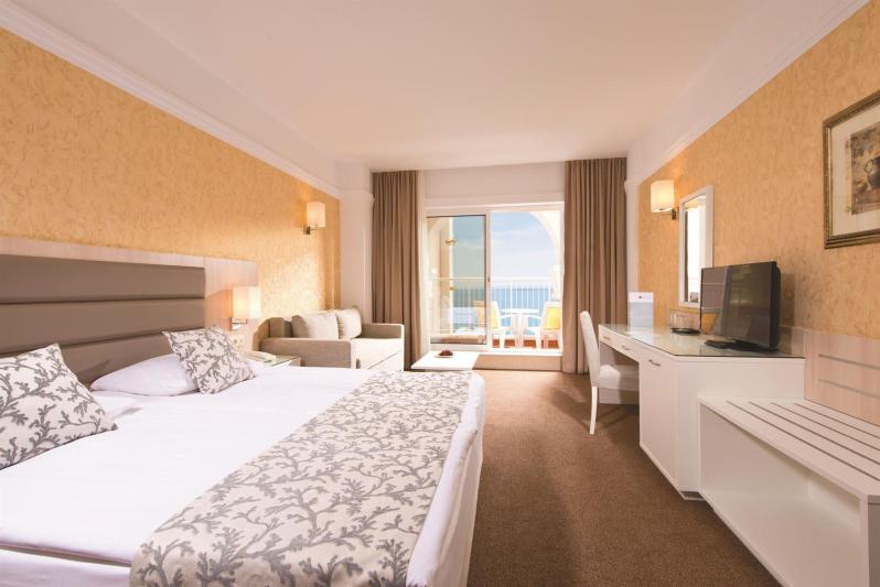 Alua Sunny Beach Resort Napospart