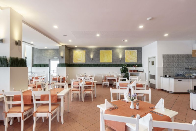 Napospart utazás Aluasun Helios Beach (ex. Suneo Helios Beach)