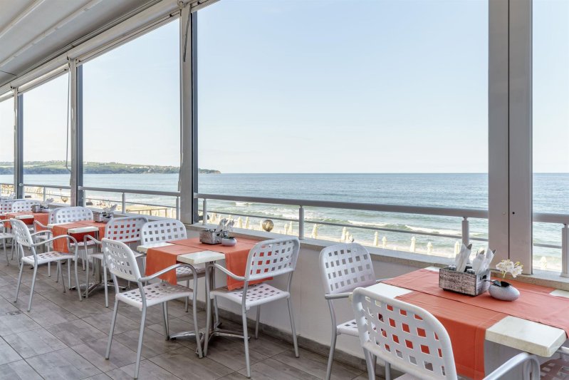 Napospart utazás Aluasun Helios Beach (ex. Suneo Helios Beach)