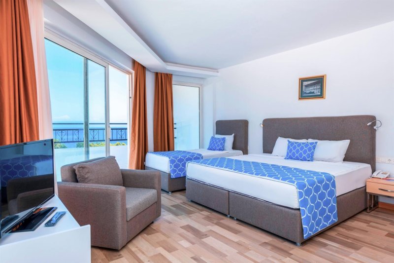 Superior Sea View