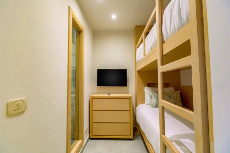 Family Bunkbed Room