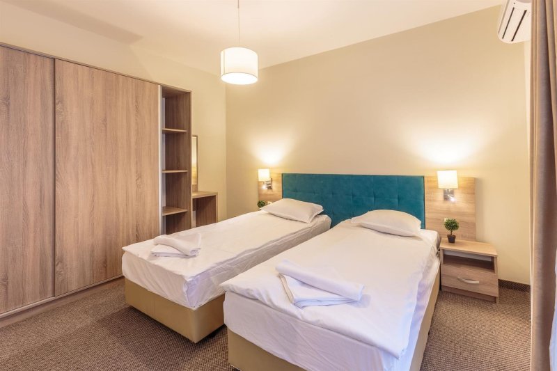 Napospart utazás Hotel Tarsis Club