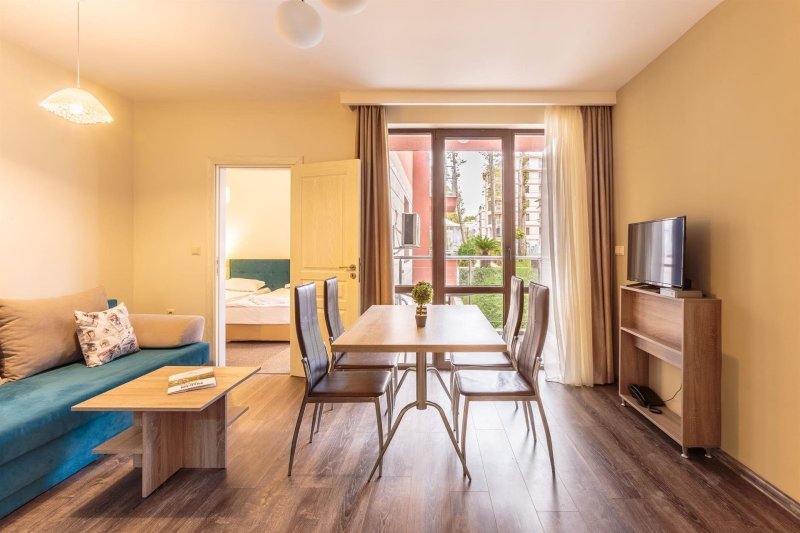 Napospart utazás Hotel Tarsis Club