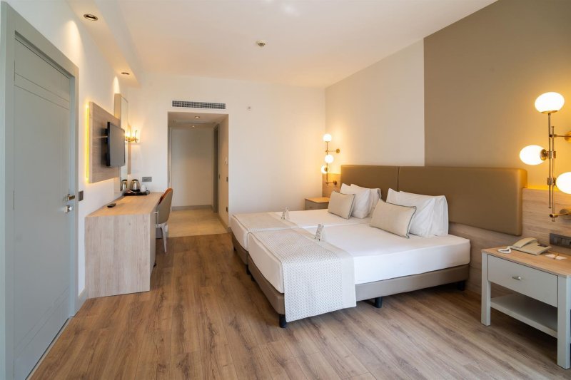 Family Deluxe Room Sea View