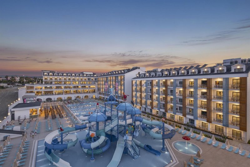 Arcanus Trendline Resort Side Side