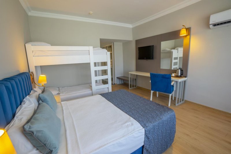 Bunkbed Room