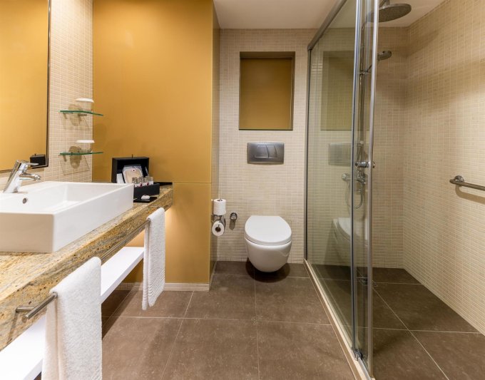 Superior Room Land View