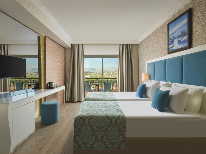 Standard Room Land View