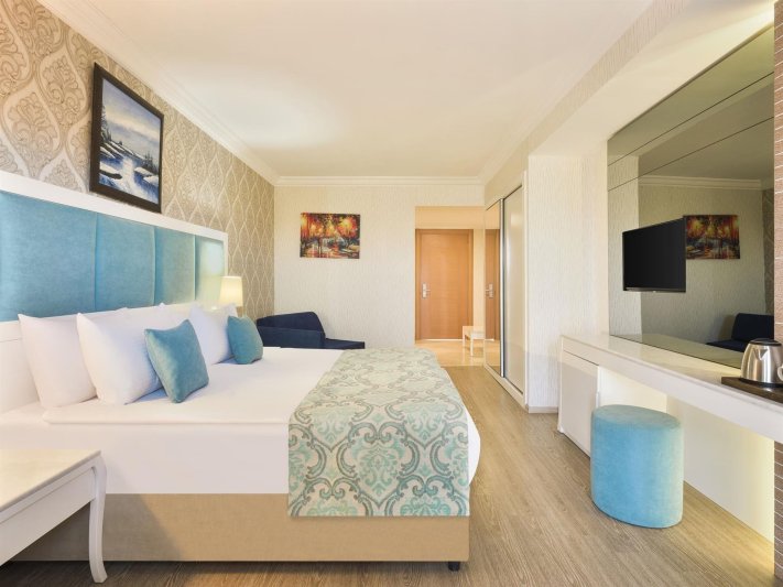 Standard Room Land View