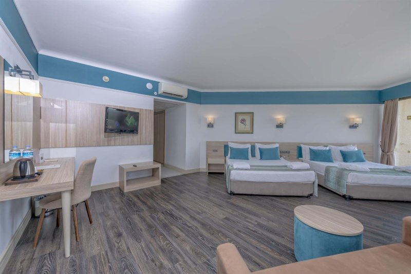 Hotel Superior Room
