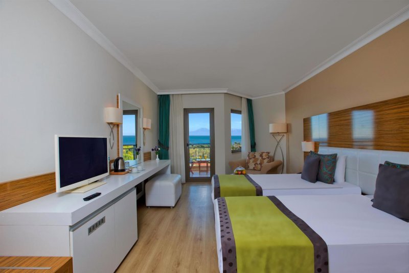 Aqua Standard Sea View Room