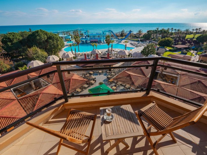 Aqua Standard Sea View Room