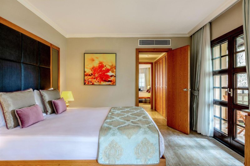 Nature Superior Family Room