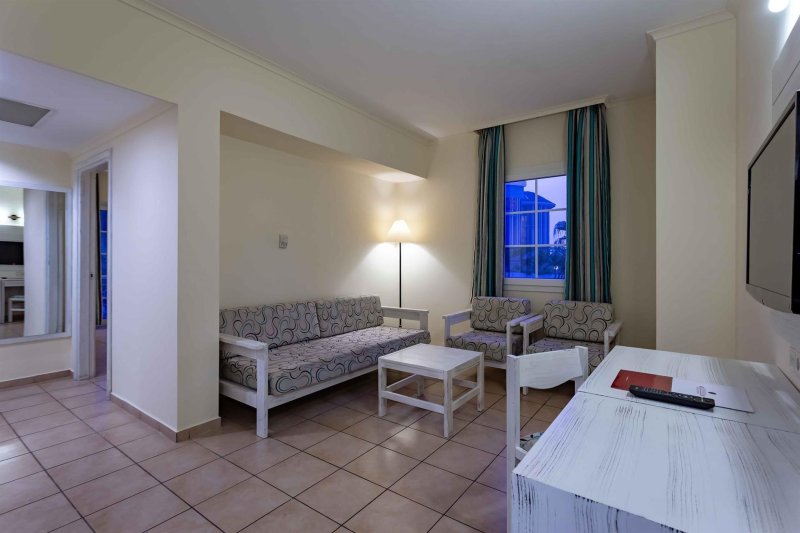 Family Club Suite