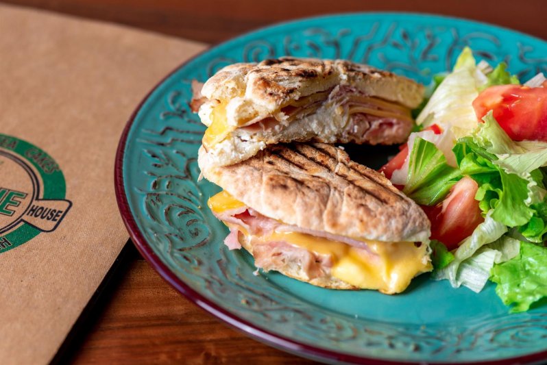 Napospart utazás Avenue