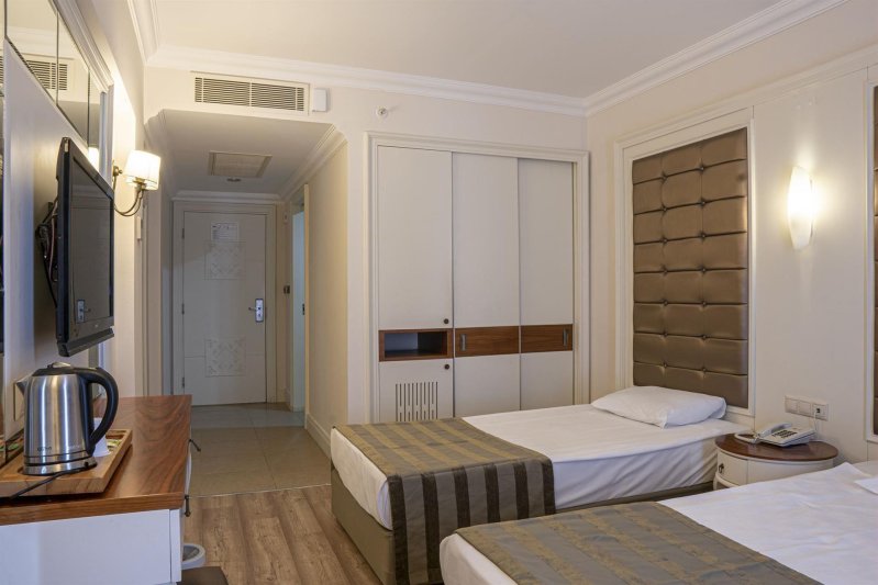 Standard Room Side Sea View