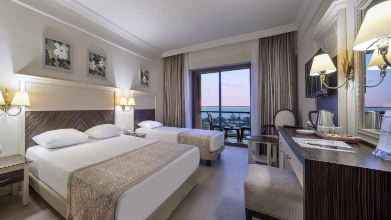 Family Room 2 Bedrooms 2 Bathroom