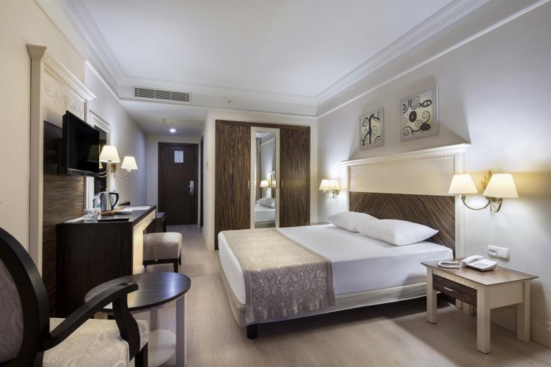 Standard Room Side Sea View